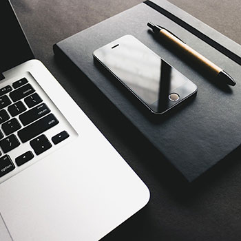 热火队再次击败尼克斯，保持不败纪录